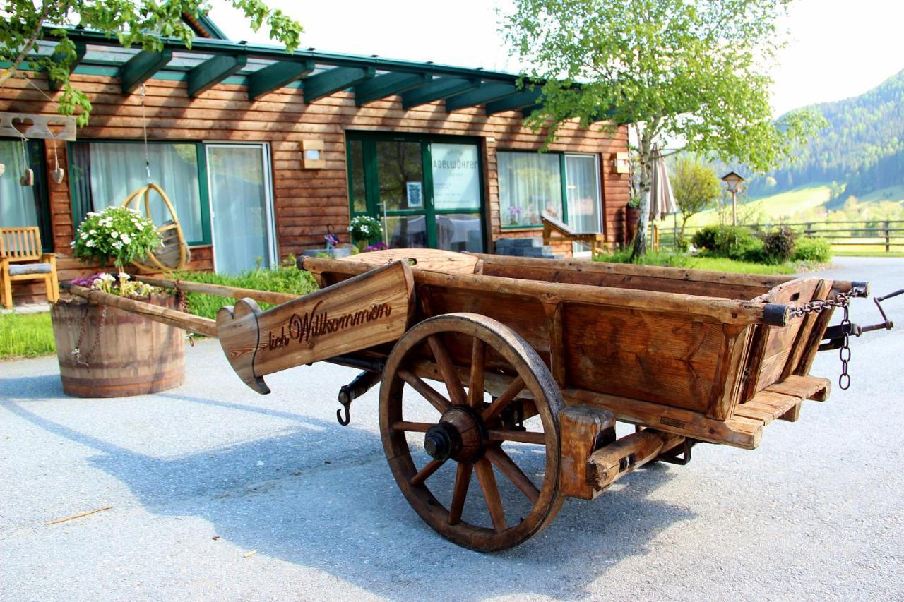 Hotel Adelwoehrer - Am Hof à Falting Extérieur photo