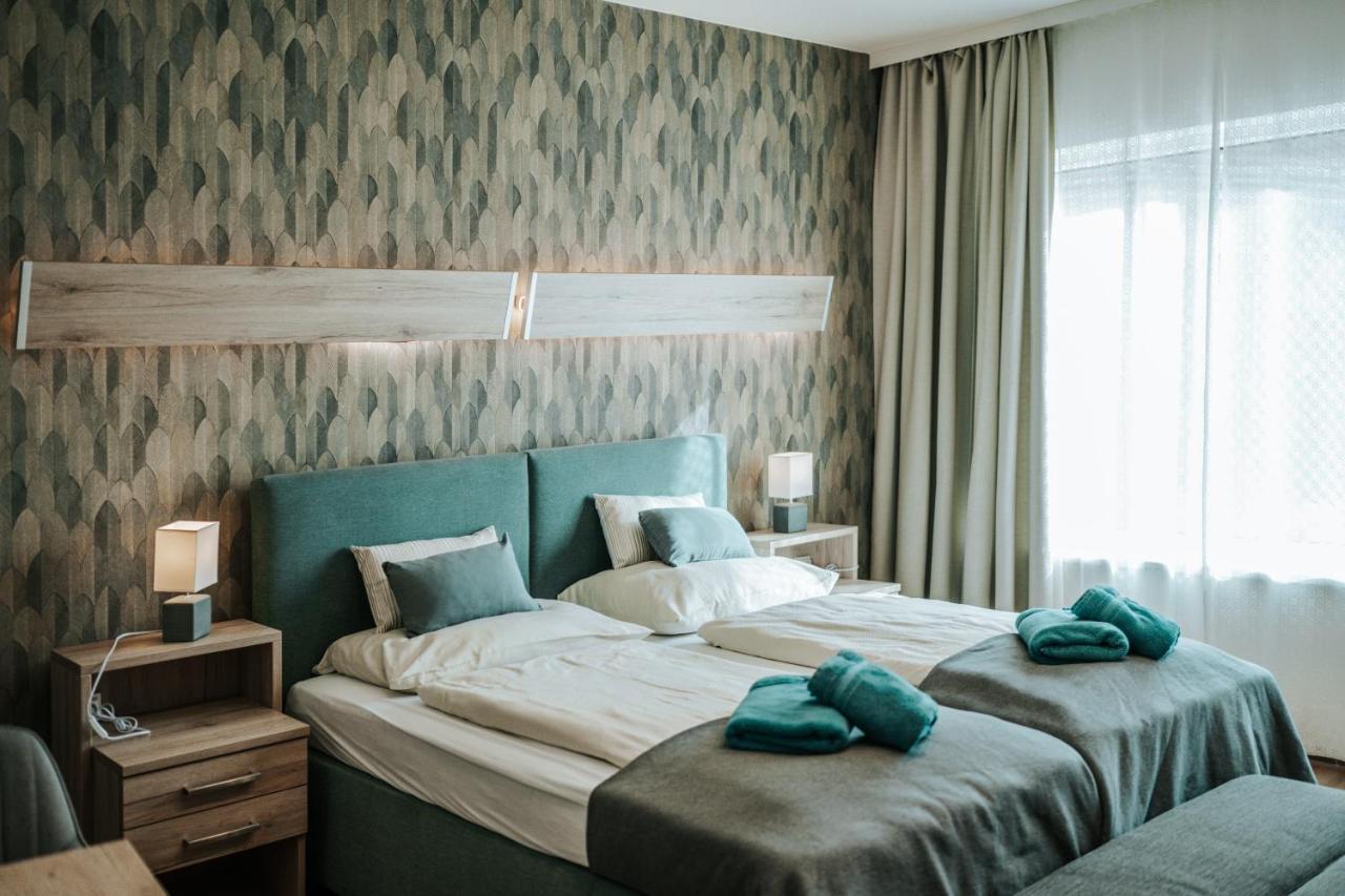 Hotel Adelwoehrer - Am Hof à Falting Extérieur photo